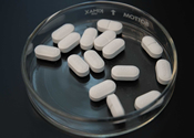 http://www.usdoj.gov/dea/photos/hydrocodone/hydrocodon_008s.jpg